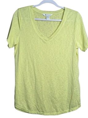 Athleta tee medium space Yellow V-Neck Short Sleeve Tee modal blend